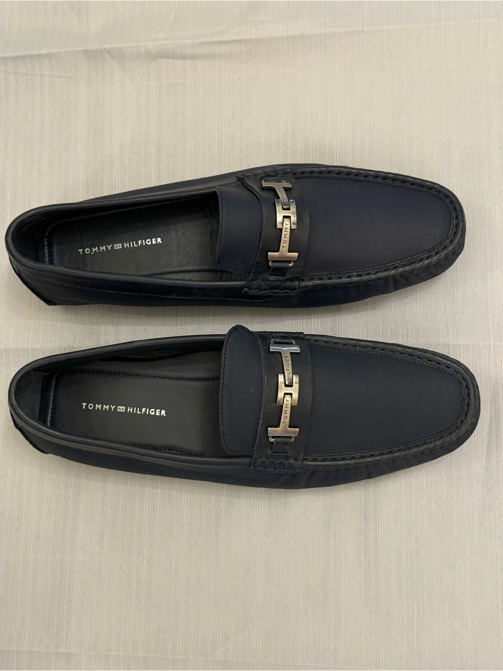 Tommy Hilfiger Men’s Black Leather Bit Slip-On Loafers